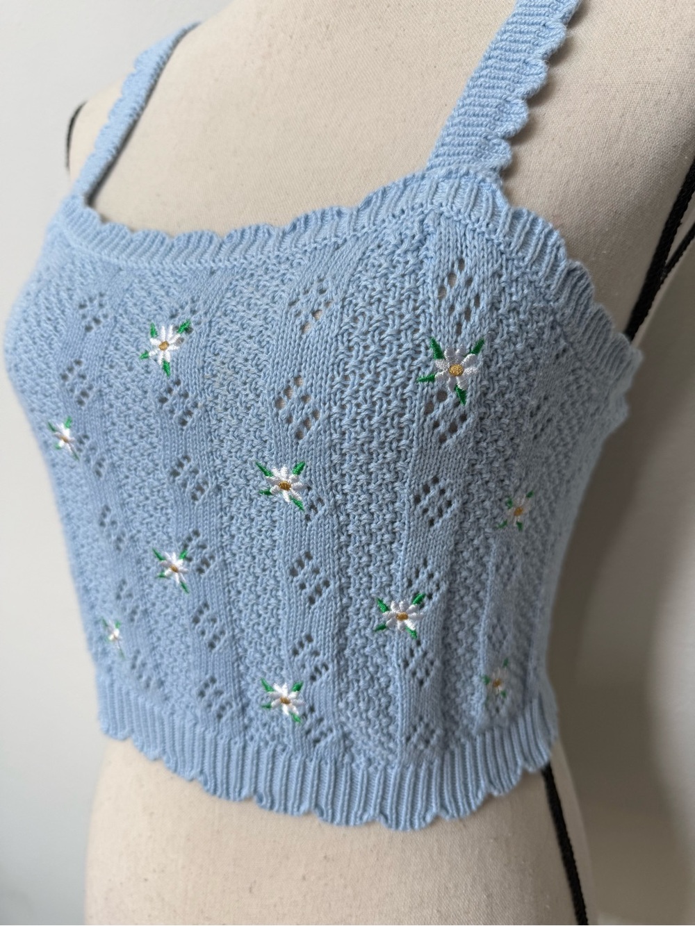 Sky and Sparrow Light Blue Daisy Knit Cropped Tank - Picture 2 of 9